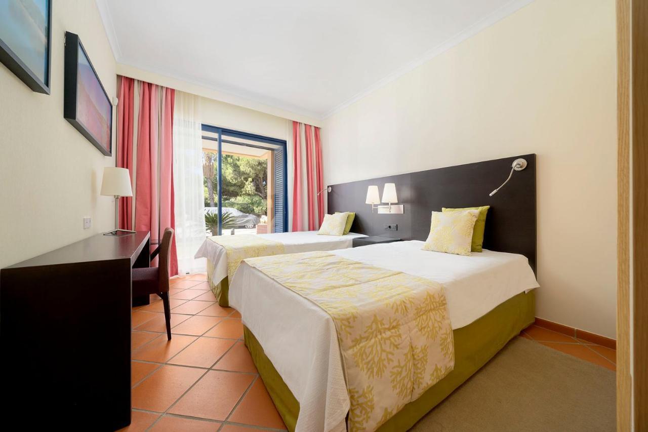 Al - Apartamentos Vila Sol F5 Bloco 3 Quarteira Luaran gambar